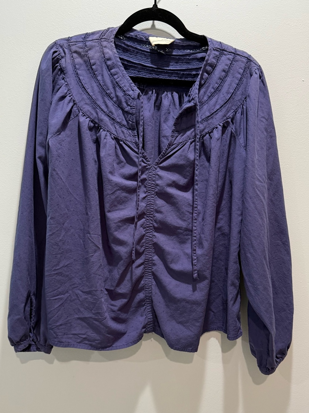 Universal Thread Navy Pintuck Yoke Blouse Women’s Size M